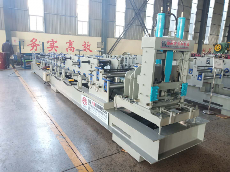廈門技術(shù)全自動C型鋼機 鋼結(jié)構(gòu)檁條機價格