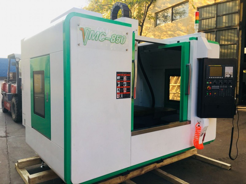 數(shù)控機床VMC850立式加工中心,850cnc加工中心