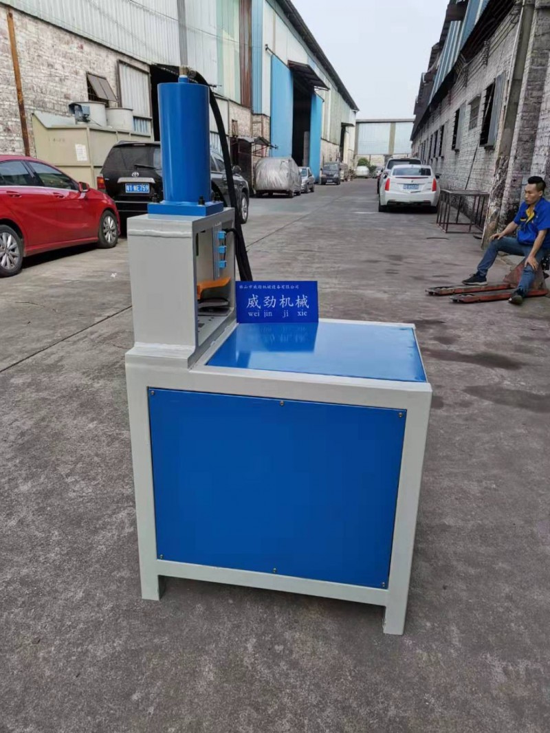 廣東佛山廠家直銷 方管沖角機、不銹鋼樓梯扶手坡口機